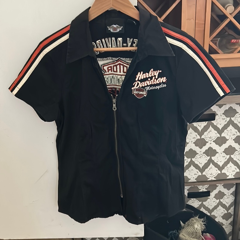 Harley Davidson women’s top item large armpit to armpit 19” length 24”